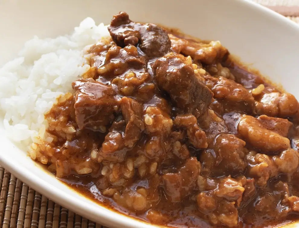 伊江島の牛飼い農家の贅沢カレー – 伊江島和牛 緋桜肉公式オンラインストア