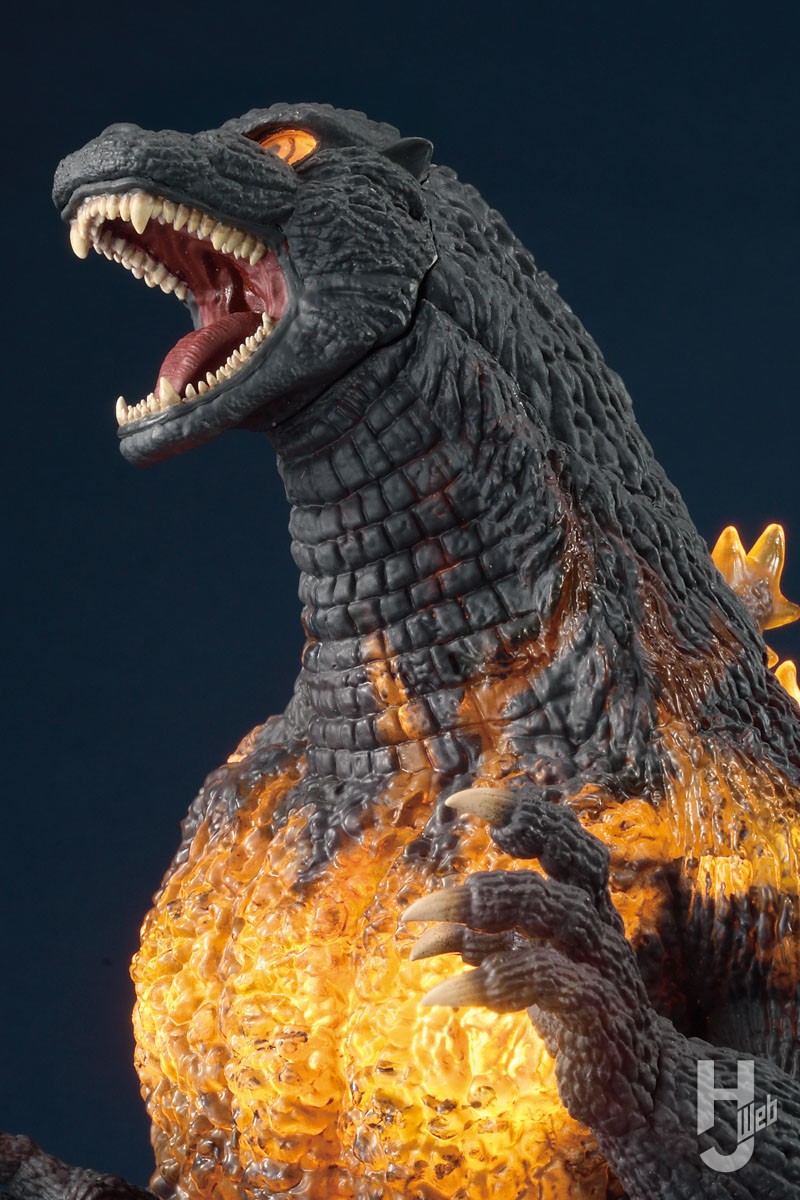 バーニングゴジラ”の異名で知られる「ゴジラ（1995）」がUA Monsterに