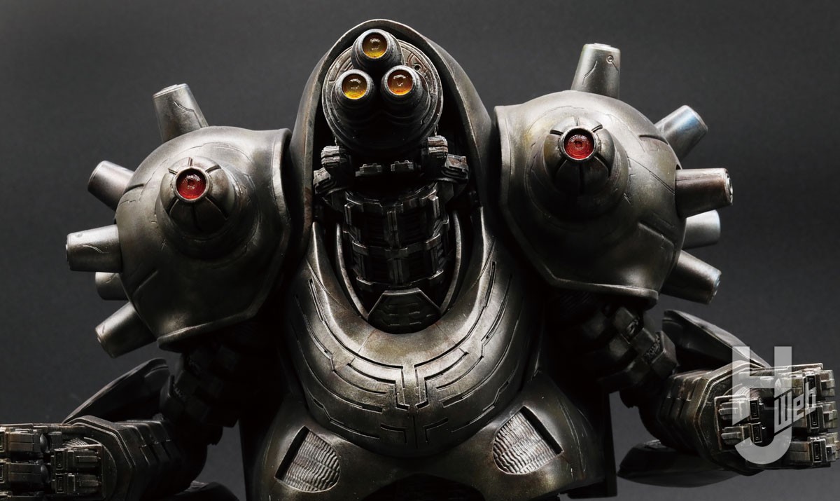 10月末発売予定！ 『ウルトラマンメビウス』より「無双鉄神インペラ