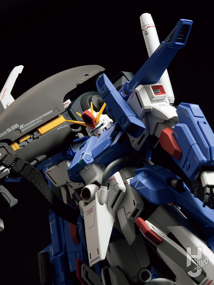 MG フルアーマーZZガンダム Ver.Ka」の完成見本をHJ撮り下ろしで細部