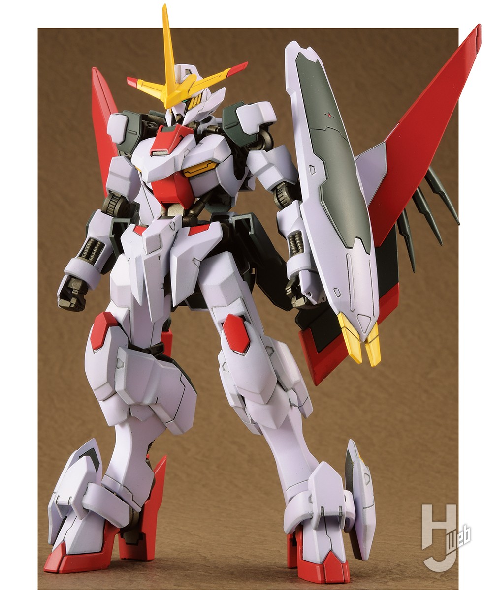ガンダム・端白星（第2形態）」がHGで初立体化！ 丁寧な工作で見映え