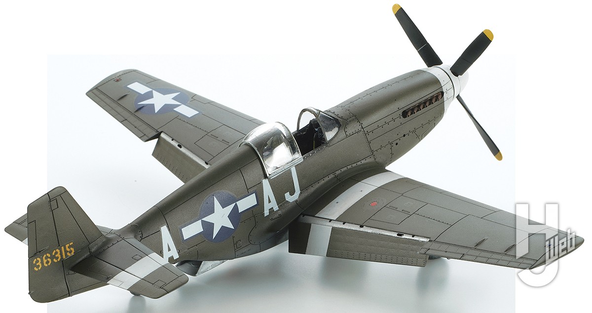 完全新金型のアルマホビー1/72キット「マスタング」を豊富なオプション