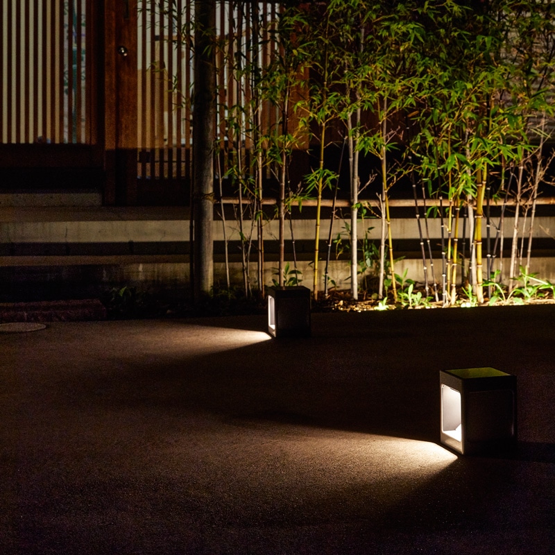 ひかりノベーション SUNCHARGE サンチャージ 道のひかり 2個セット /A