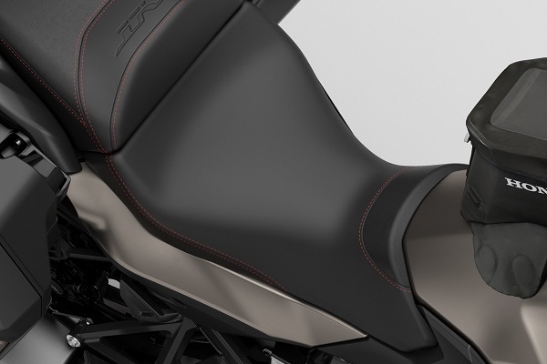 純正アクセサリー・カスタマイズパーツ/ドレスアップアイテム外装系