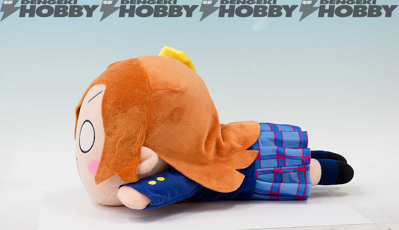 ラブライブ！』μ'Sメンバーの寝そべりぬいぐるみが帰って来た！ | 電撃