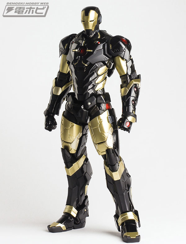 ケミカルアタックが手がけた「BLACK×GOLD（ブラックバイゴールド