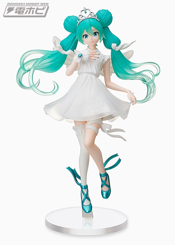 15th Anniversary！生誕15周年を祝う「初音ミク」のリアルフィギュアが