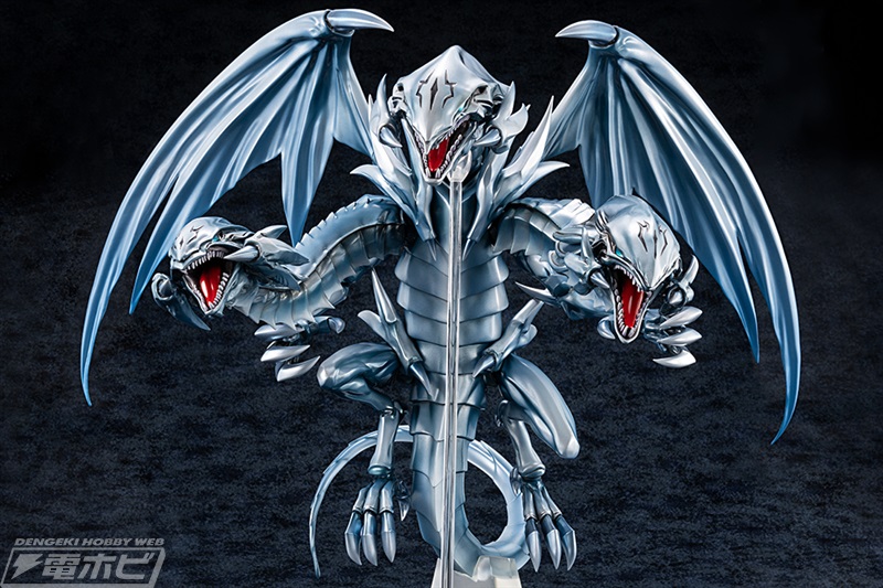 遊☆戯☆王デュエルモンスターズ』青眼の究極竜が全高約35センチの大