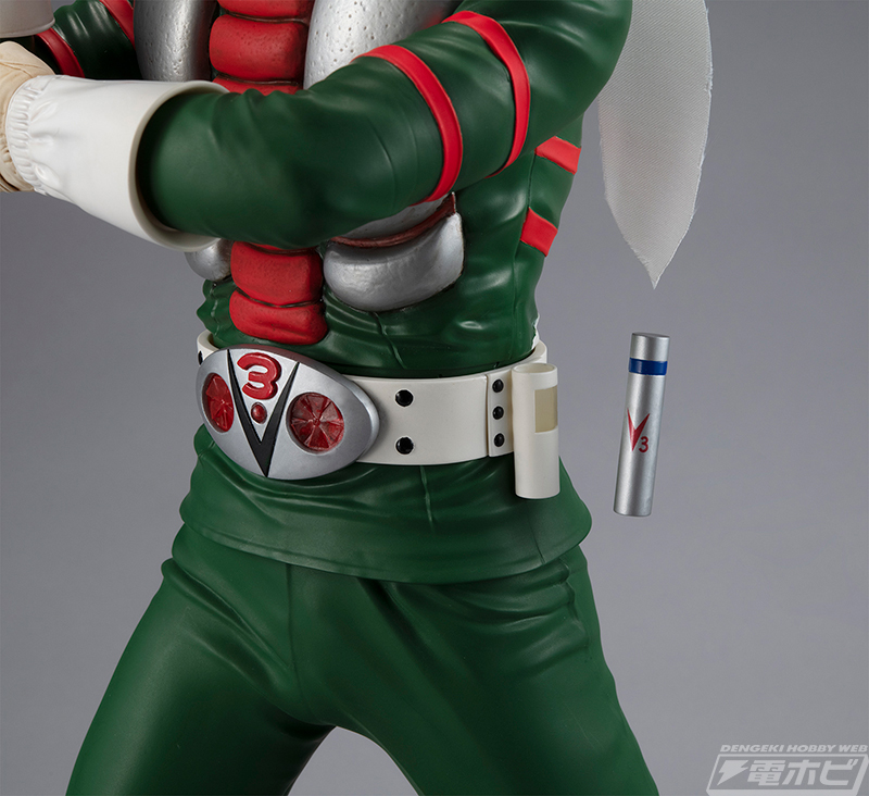 変身！V3!!仮面ライダーV3が全高約400ミリのビッグサイズでライト