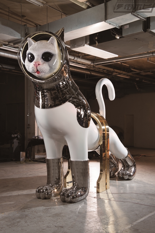 現代美術作家・ヤノベケンジ氏の彫刻作品「SHIP'S CAT」がカプセルトイ