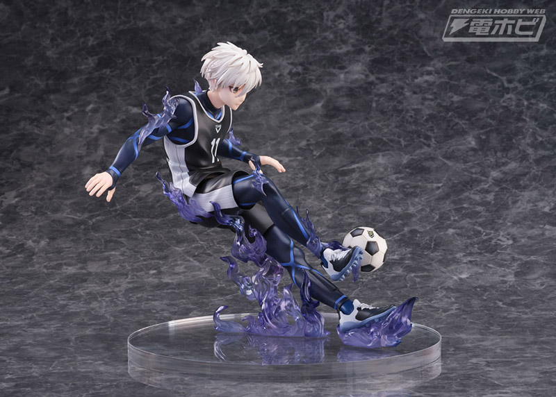 華麗にボールをトラップする姿を再現！TVアニメ『ブルーロック』常識を