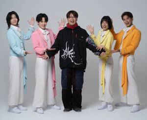 小倉唯、「ウマ娘」マンハッタンカフェのコスプレショット披露「尊い