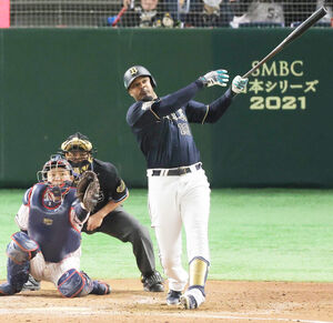 日本S】オリックスのA・ジョーンズが9回勝ち越し弾 第1戦モヤに
