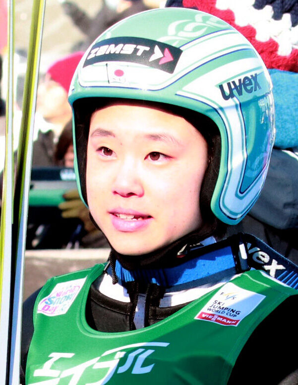 ジャンプ女子団体 日本は5位 伊藤有希「（負傷欠場の）高梨選手と