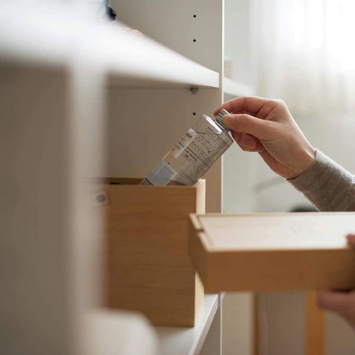 私らしい一日のはじまりに」道具も気持ちも整うメイクボックス - 北欧