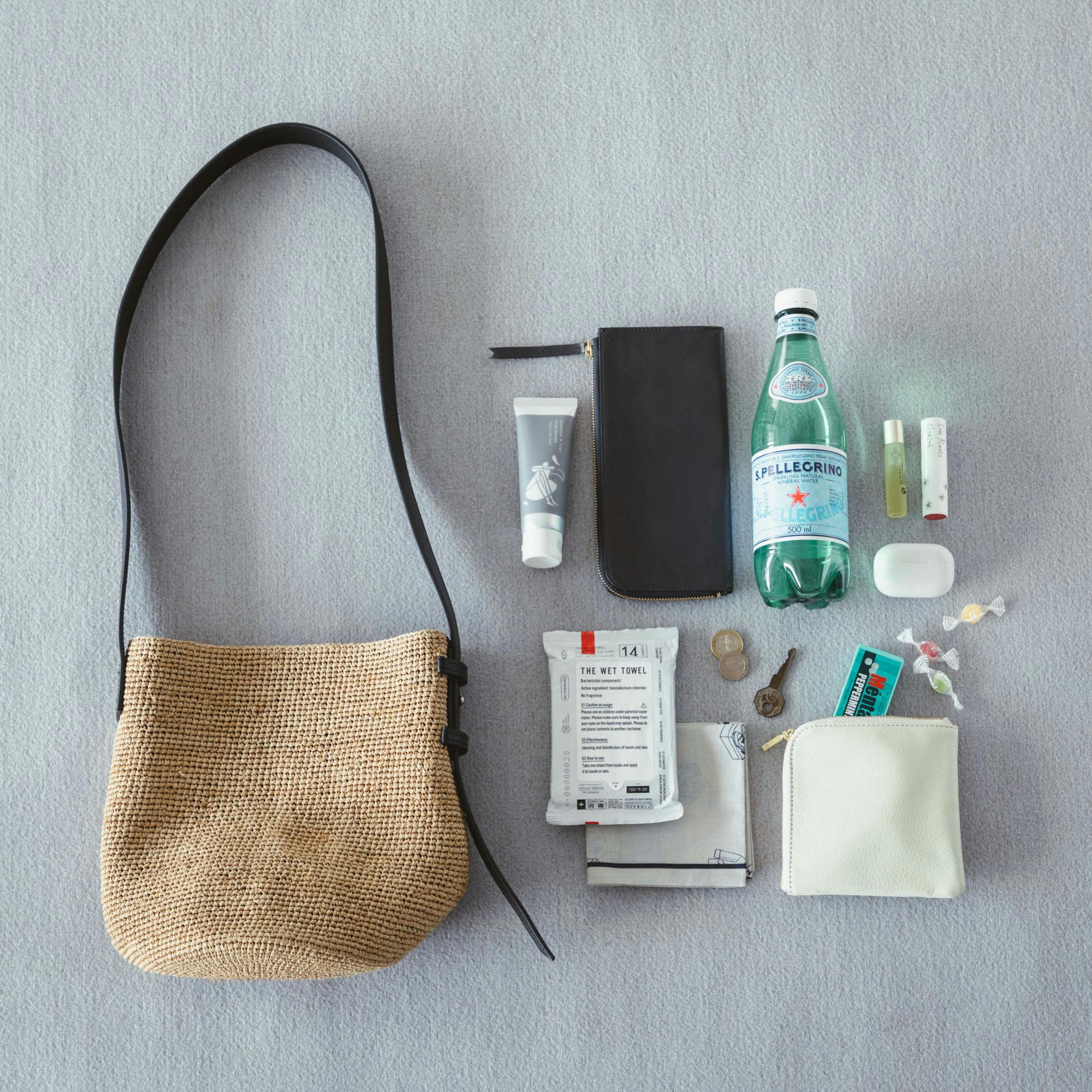 大人を、軽やかに」ラフィアのショルダーバッグ - 北欧、暮らしの道具店