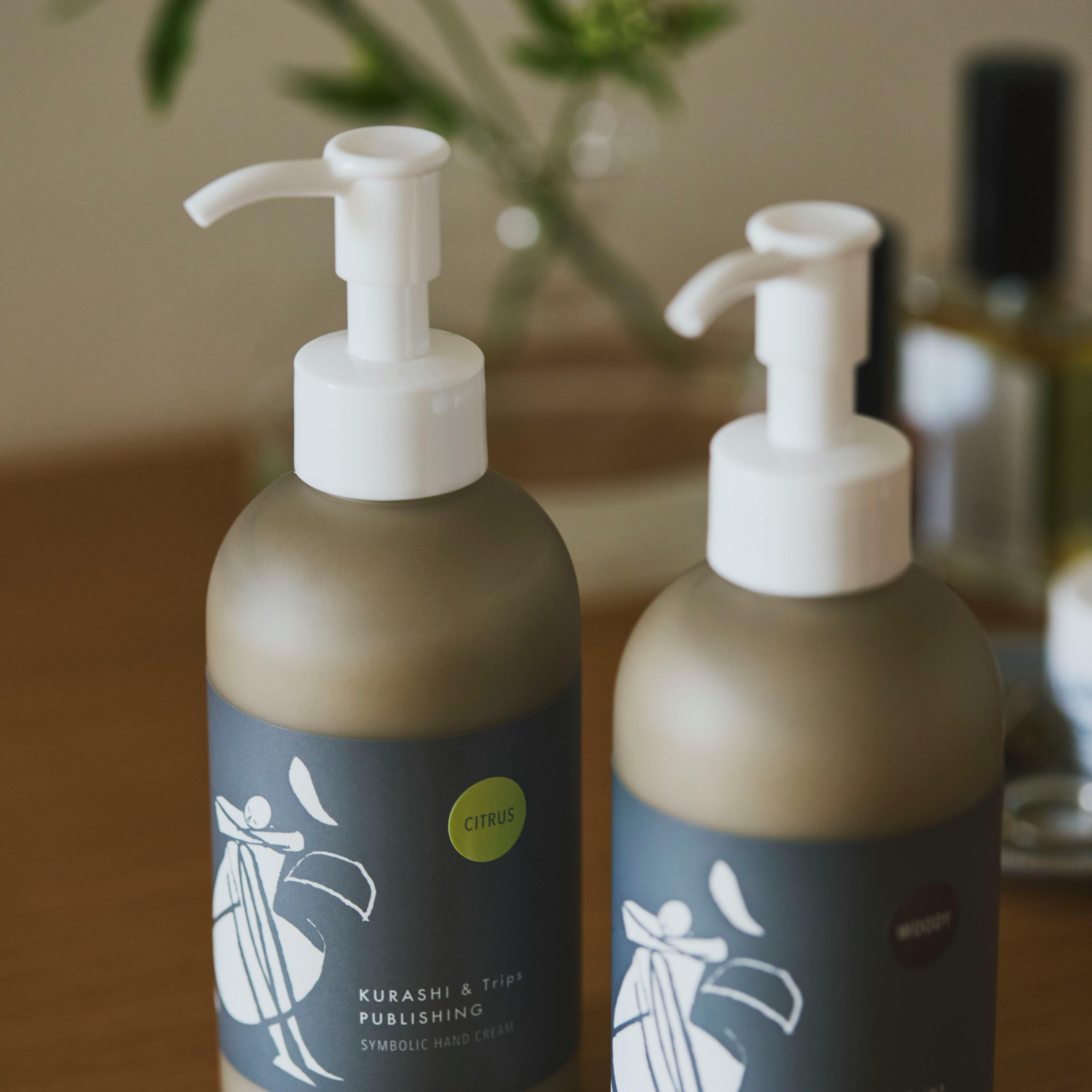 SYMBOLIC HAND CREAM / シンボリック ハンドクリーム（ポンプタイプ