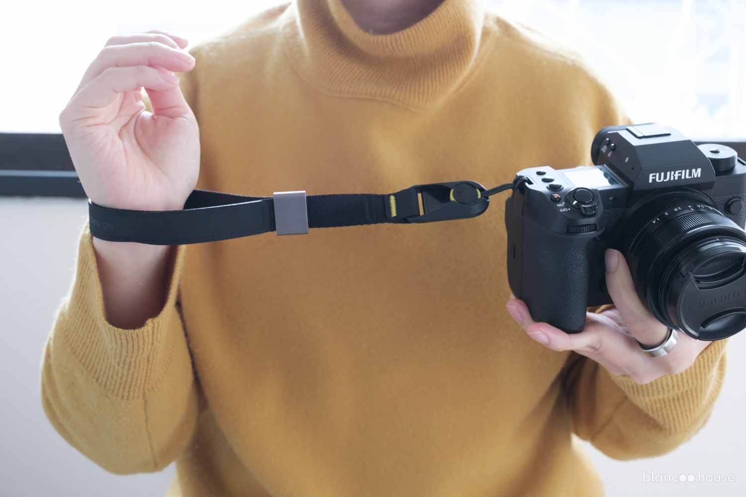 レビュー】イエローがいい！ニコン × ピークデザイン カメラリスト