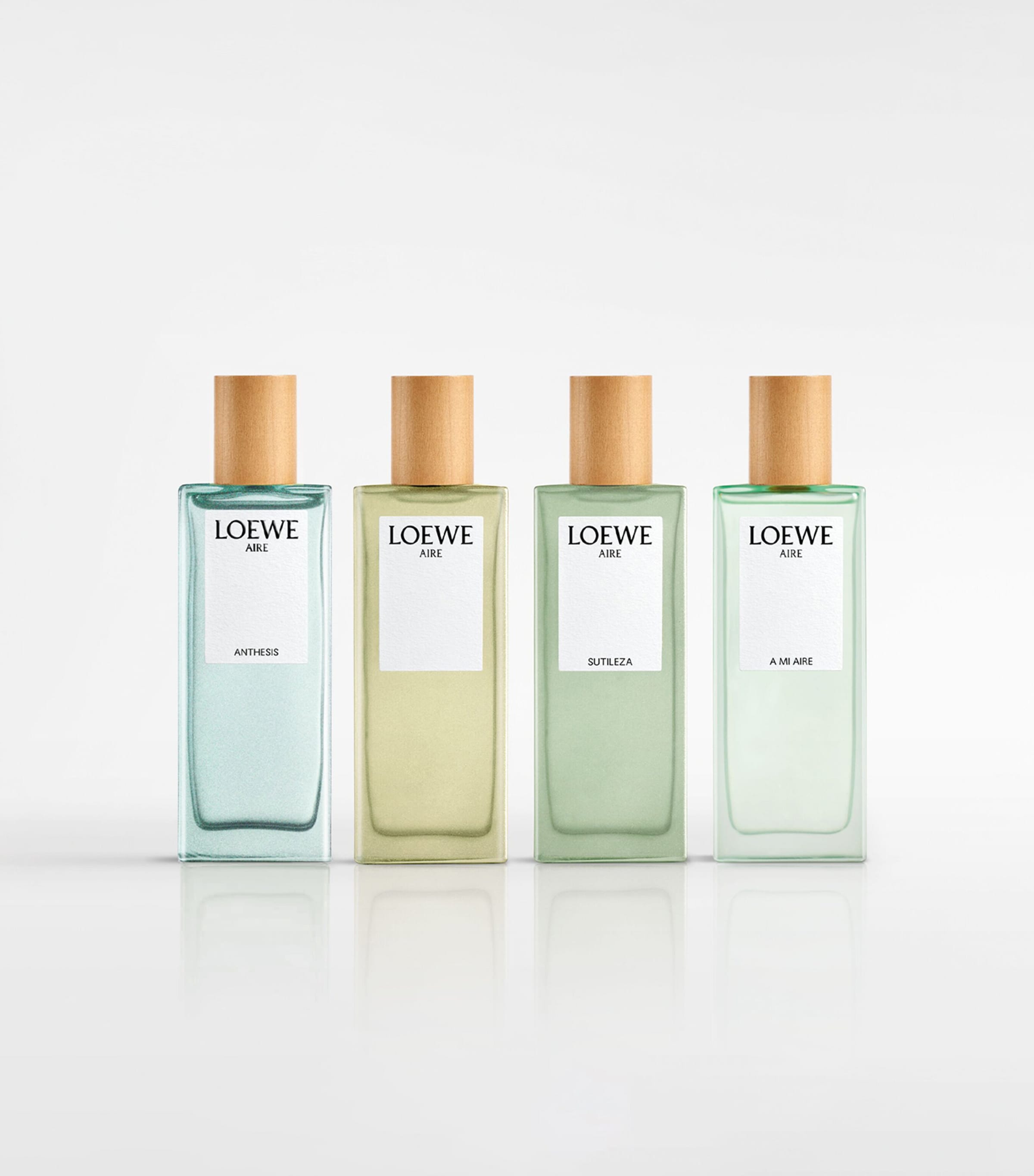 LOEWE Aire Sutileza Eau de Toilette (100ml) | Harrods US