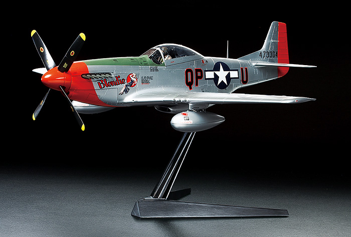 1/32 ノースアメリカン P-51D マスタング | 鉄道模型・プラモデル