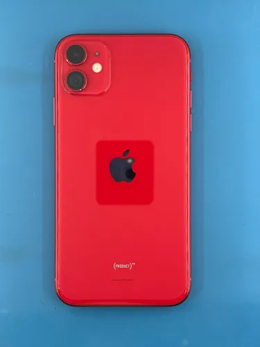 Apple Iphone 11 (128 Gb) - Product Red Aparelho Com Detalhe