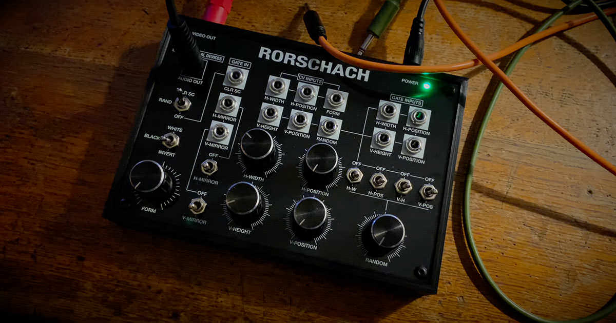 WORLD SYNTHESIZER #34：Oberheim Matrix 1000をフル機能のシンセ