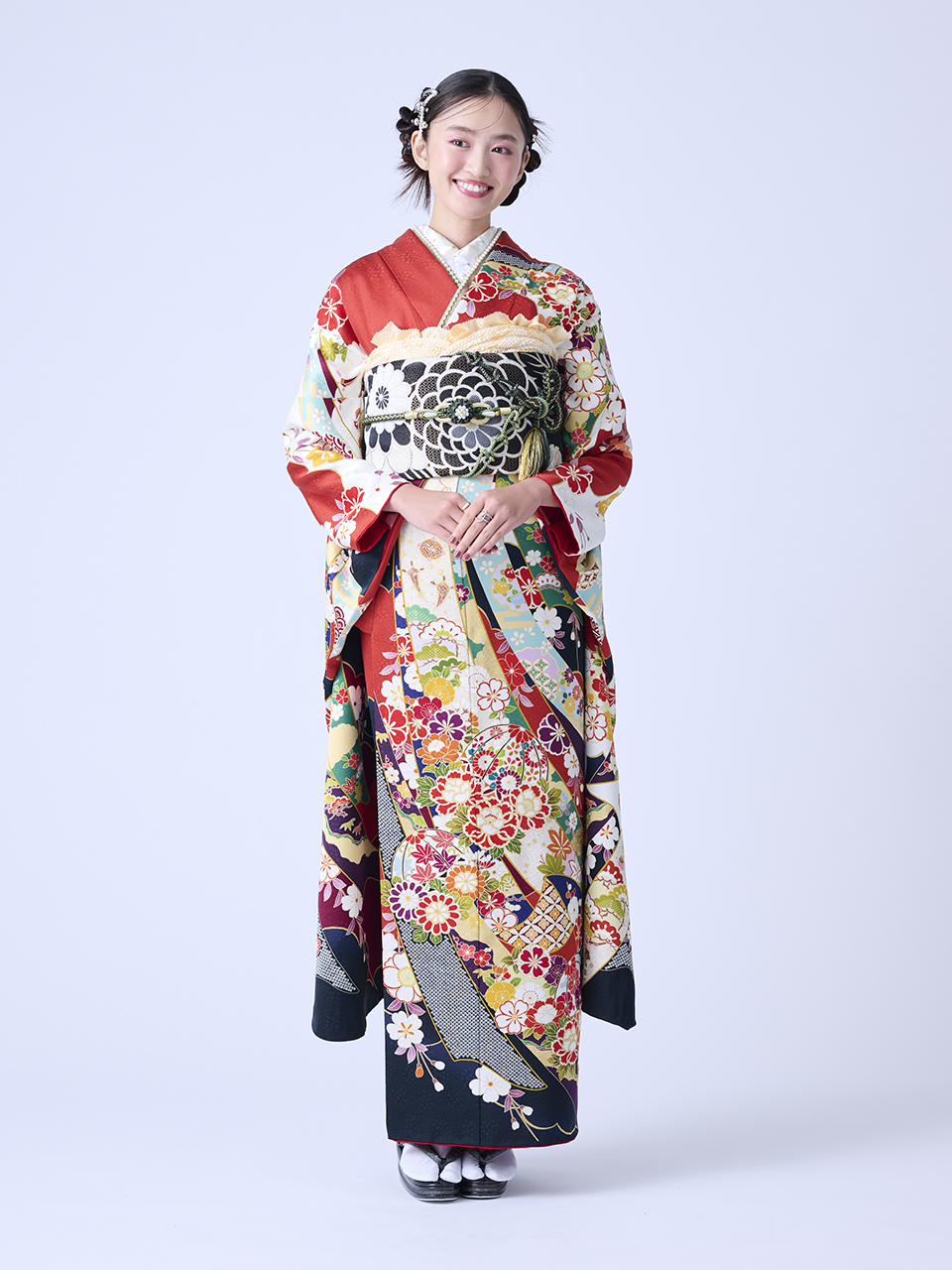 idolbyyamato 振袖2026カタログP11｜アイドル by やまと