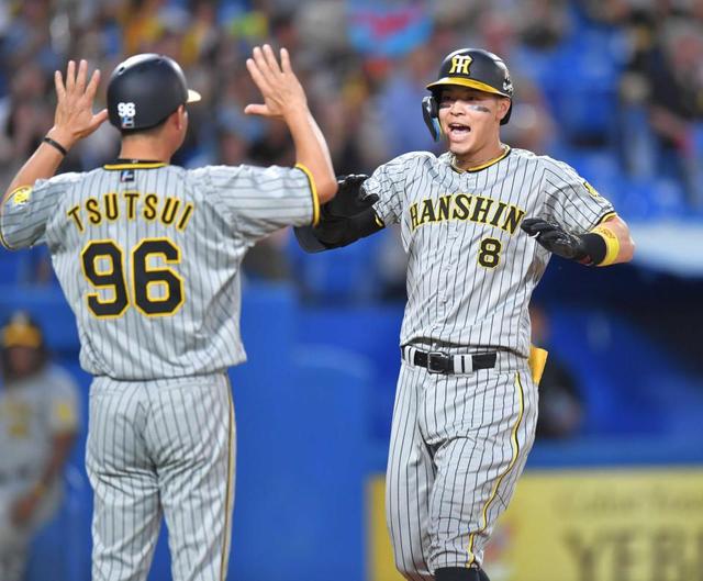 阪神・佐藤輝2戦連発でM15 森下と初“アイブラック兄弟弾” 3年連続