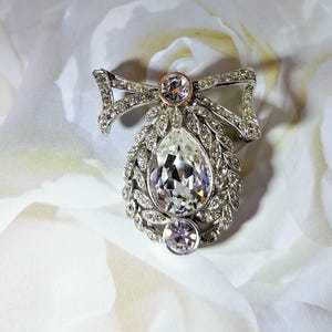 Armani brooch - Etsy 日本