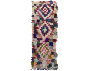 ヴィンテージ モロッコ ランナーラグ：7x2 レッドダイヤモンドラグ