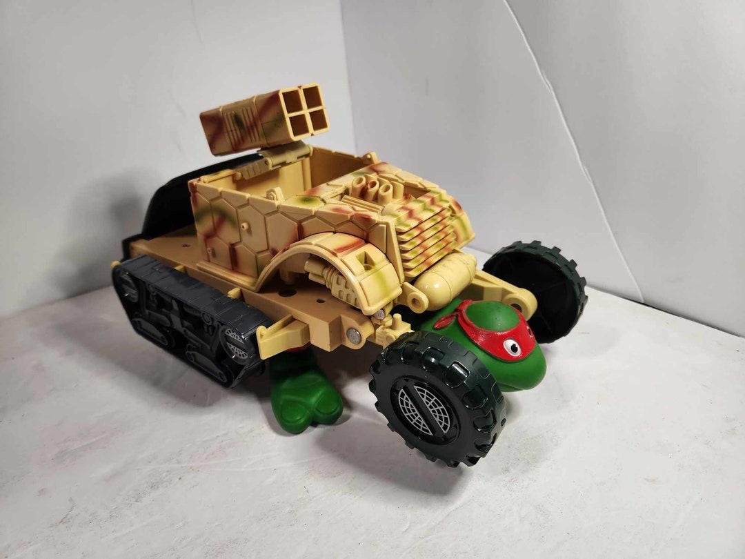 1992 Teenage Mutant Ninja Turtles TMNT Muta Tank Mutations Vehicle