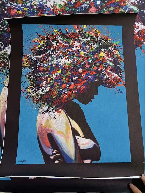 カラフルなポップアートの女性の肖像画：モダンなキャンバスプリント