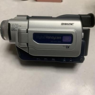 SONY DCR-TRV17 Digital Camcorder miniDV Megapixel Network Handycam