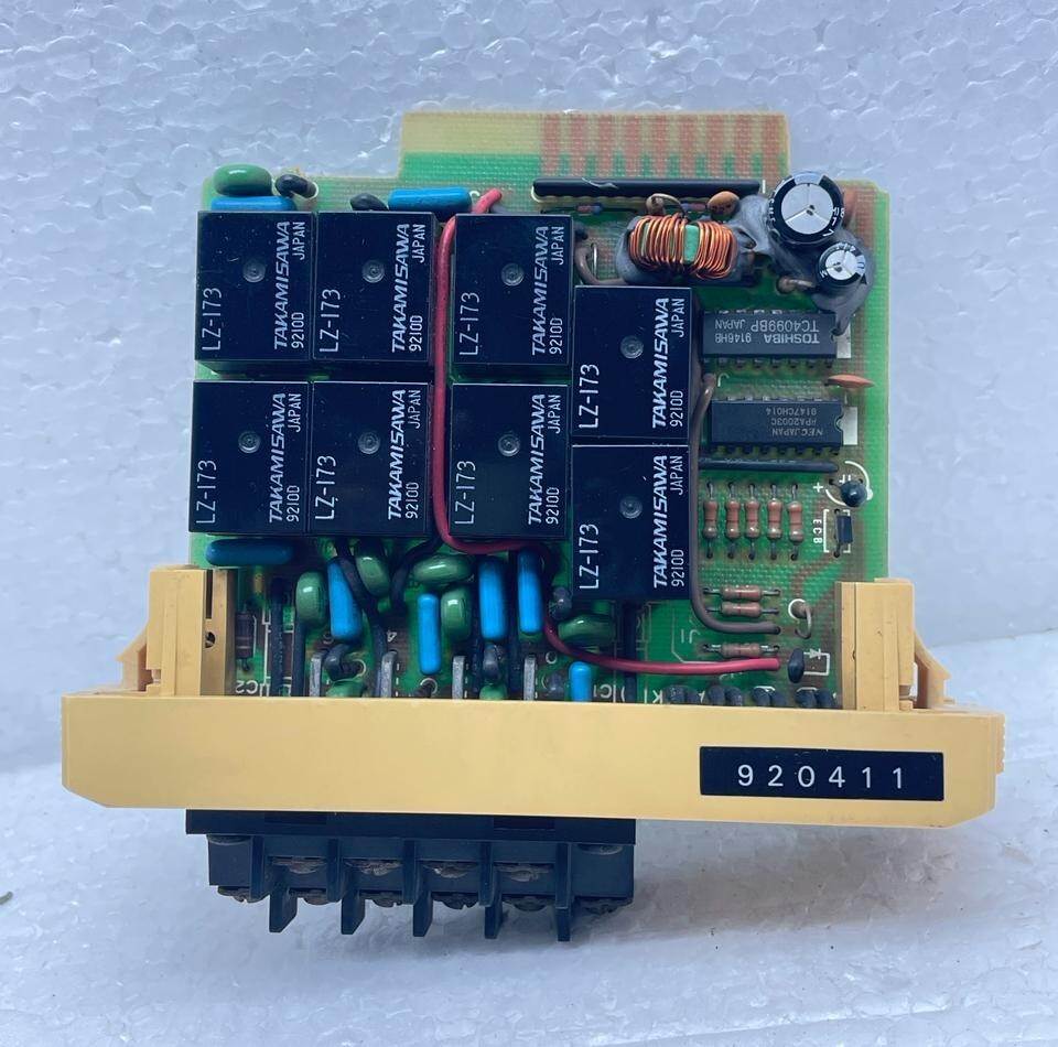 KOYO E-01T-4157 RELAY OUTPUT CARD Sr. 920411 JAPAN | eBay
