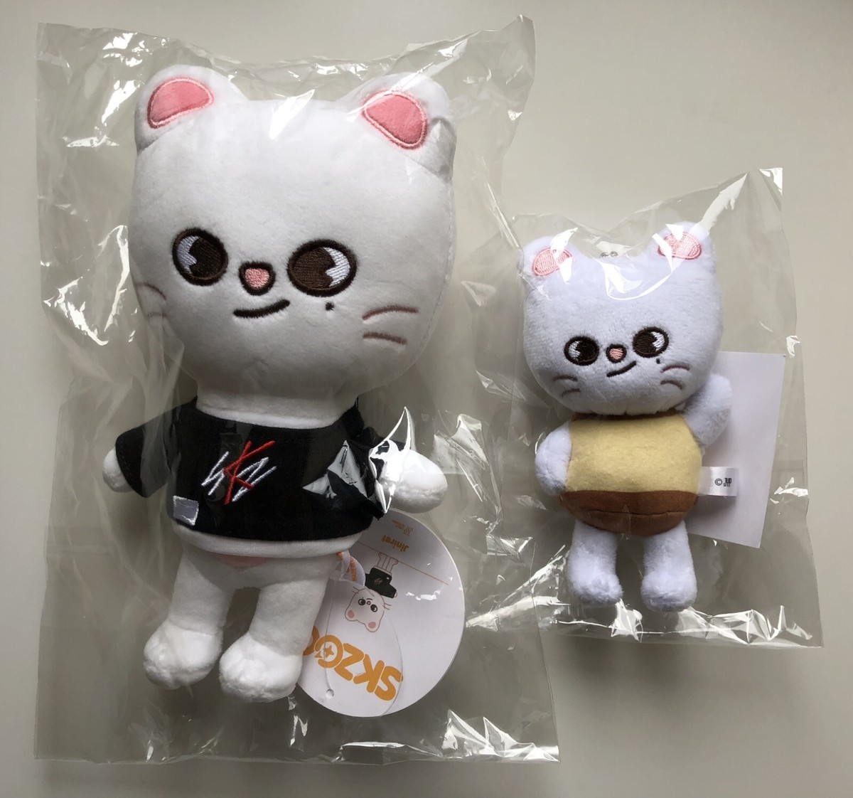 Stray Kids Hyunjin Skzoo Jiniret Original Plush & Bag Charm Mascot