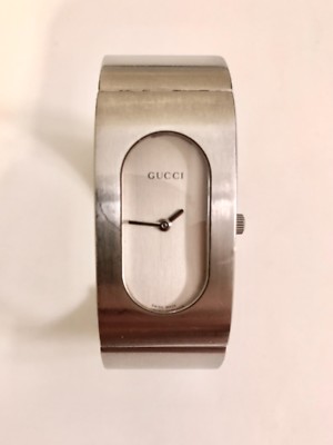 Authentic GUCCI 2400L WATCH water resistant stainless steel bangle