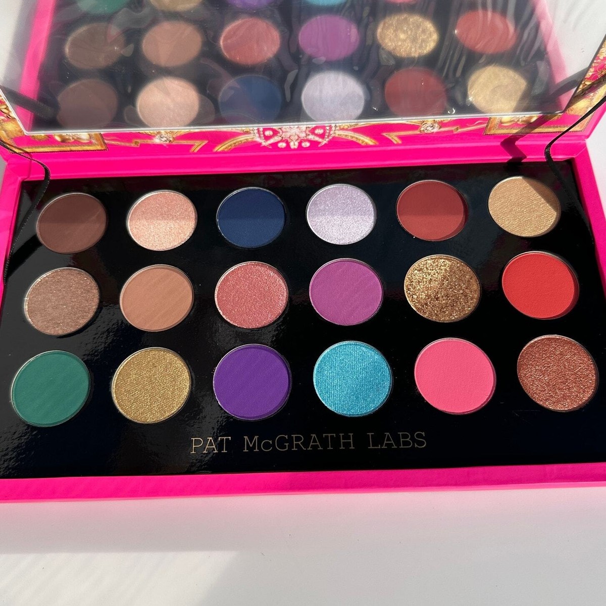 Pat McGrath Labs Mthrshp Mega Celestial Nirvana 18 Pan Eyeshadow