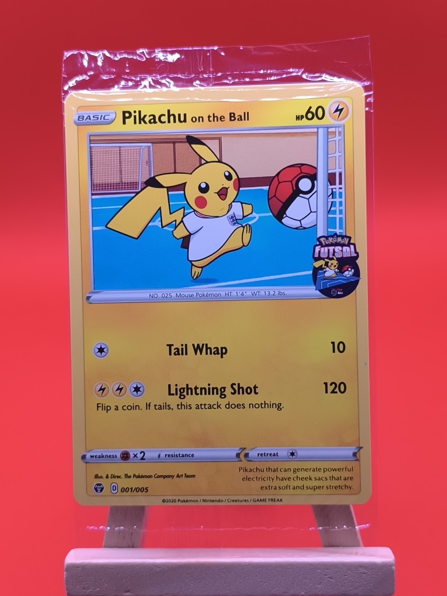 Pikachu On The Ball 001/005 Special Futsal Promo Pokemon Card New