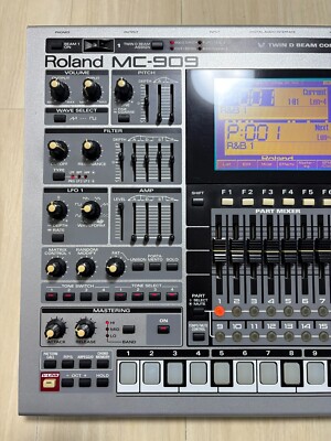 Roland MC909 Sampling Groovebox Sampler Sequencer Junk Parts
