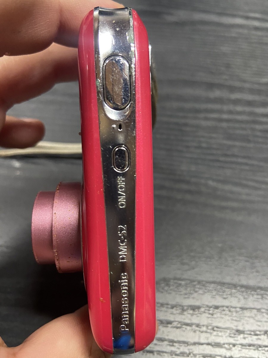 Panasonic LUMIX DMC-S2 Pink Digital Camera. 4X Zoom Optical Image