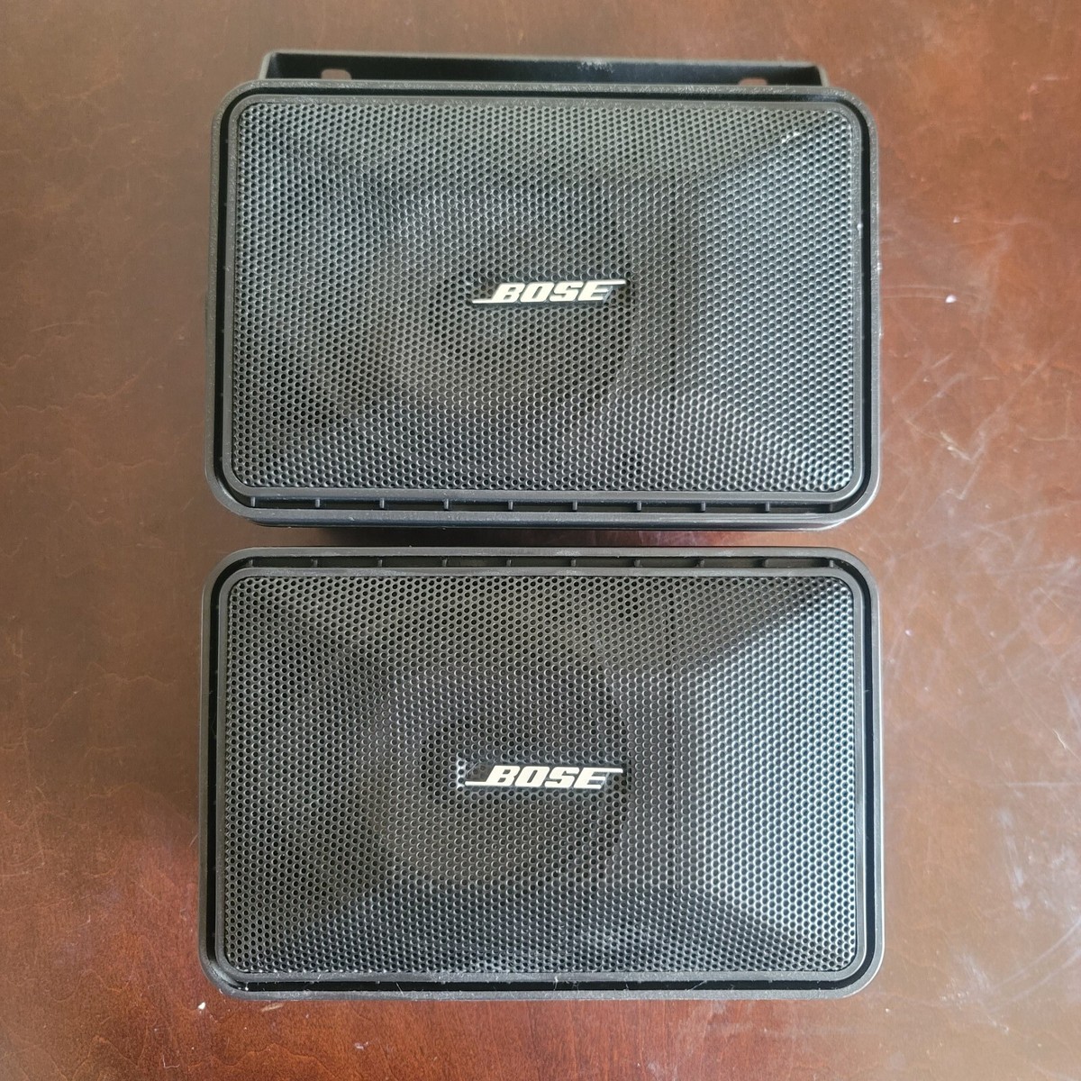 Bose Model 101 Speakers Music Monitor Indoor Outdoor Set Of 2