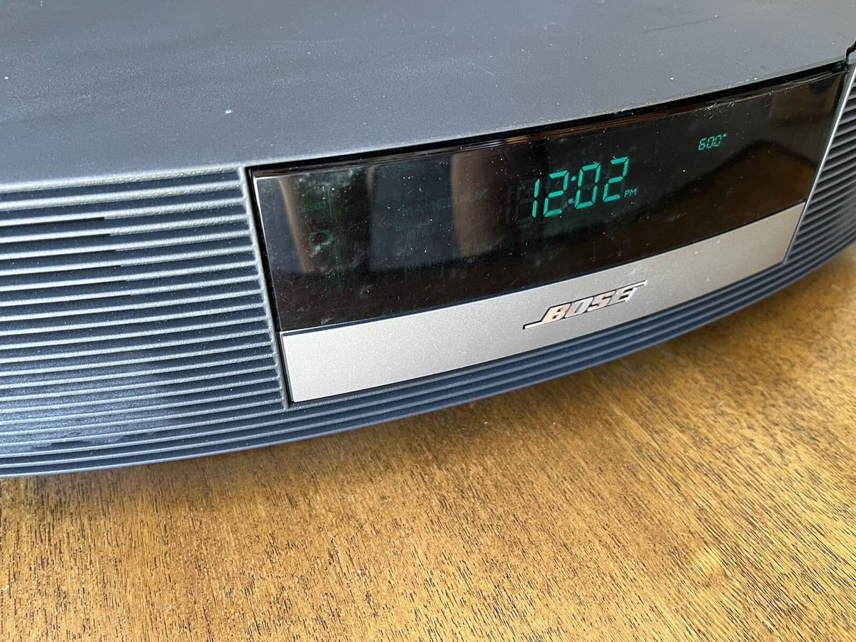 Bose Wave Radio II 2 AWR1B2 AM/FM Alarm Clock Stereo. With Adapter