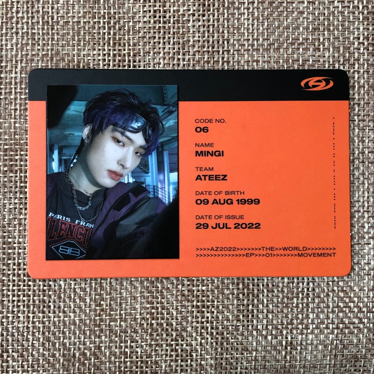 ATEEZ MINGI [THE WORLD EP.1 : MOVEMENT] Official ID Card Photocard