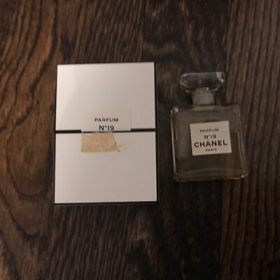 Vintage Chanel No.19 Pure Perfume Parfum Extrait 14ml/0.47oz