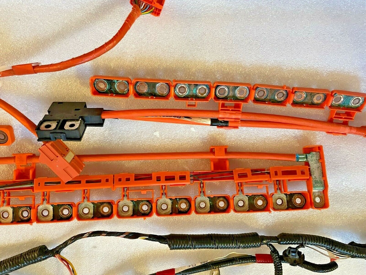 2007-2011 Toyota Camry Hybrid HV Battery Strip Wire G9240-33010