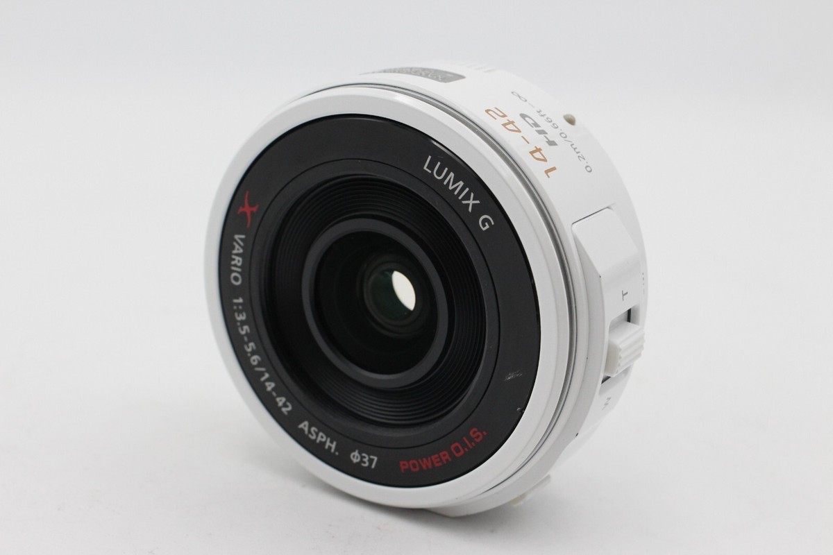 White Lens Panasonic Lumix G X Vario PZ 14-42mm f/3.5-5.6 Power