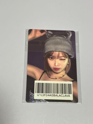LE SSERAFIM CHAEWON CRAZY Balaclava ver. Photocard PC Photo card