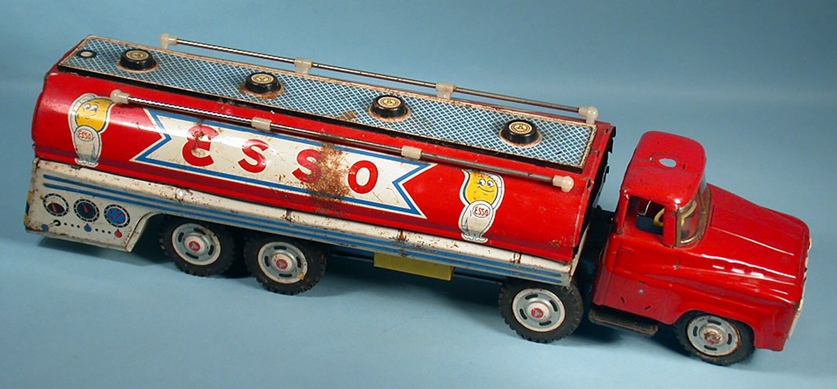 1950-60s ESSO Gas Tanker Truck 18