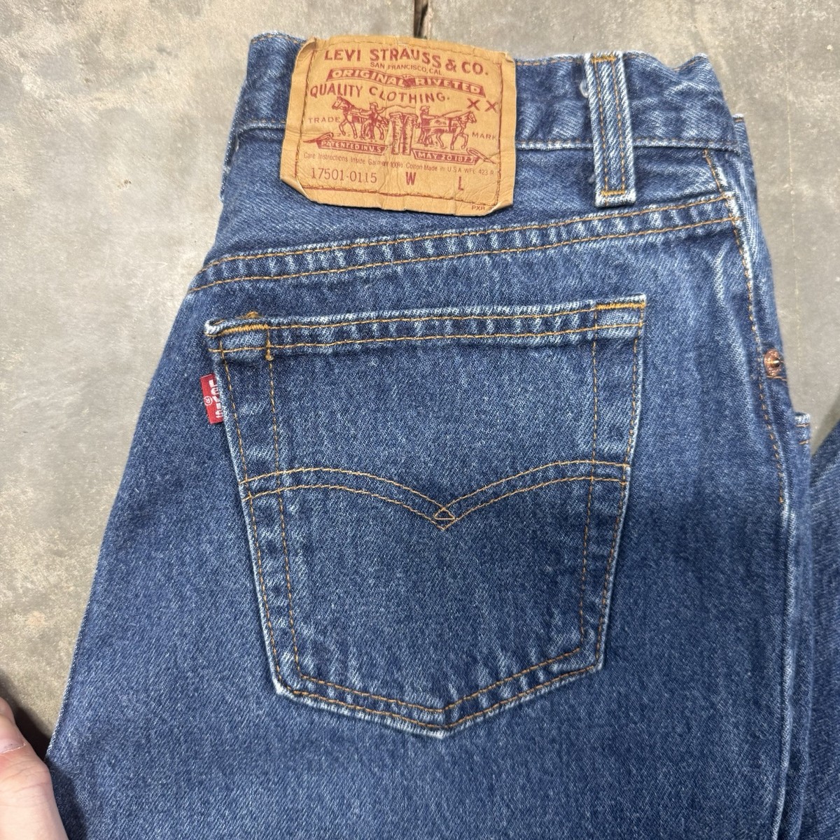 Vintage Levi's 501 Dark Wash Blue Womens 26x31 Jeans 80s USA 17501