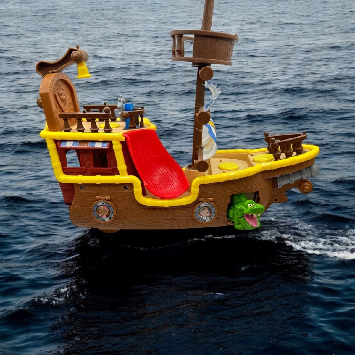 Fisher-Price Jake The Never Land Pirates Ship Playset Crocodile